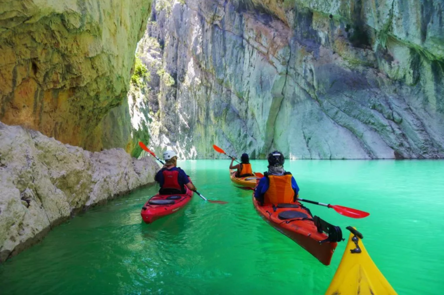 🧚🏼♂️ El finde inolvidable: Congost, Kayak y Rafting ✨ Intermedio 💪🏼 ➸ 🗓️ Sábado, 20.09.25 - Domingo, 21.09.25 💰239€ - 279€
