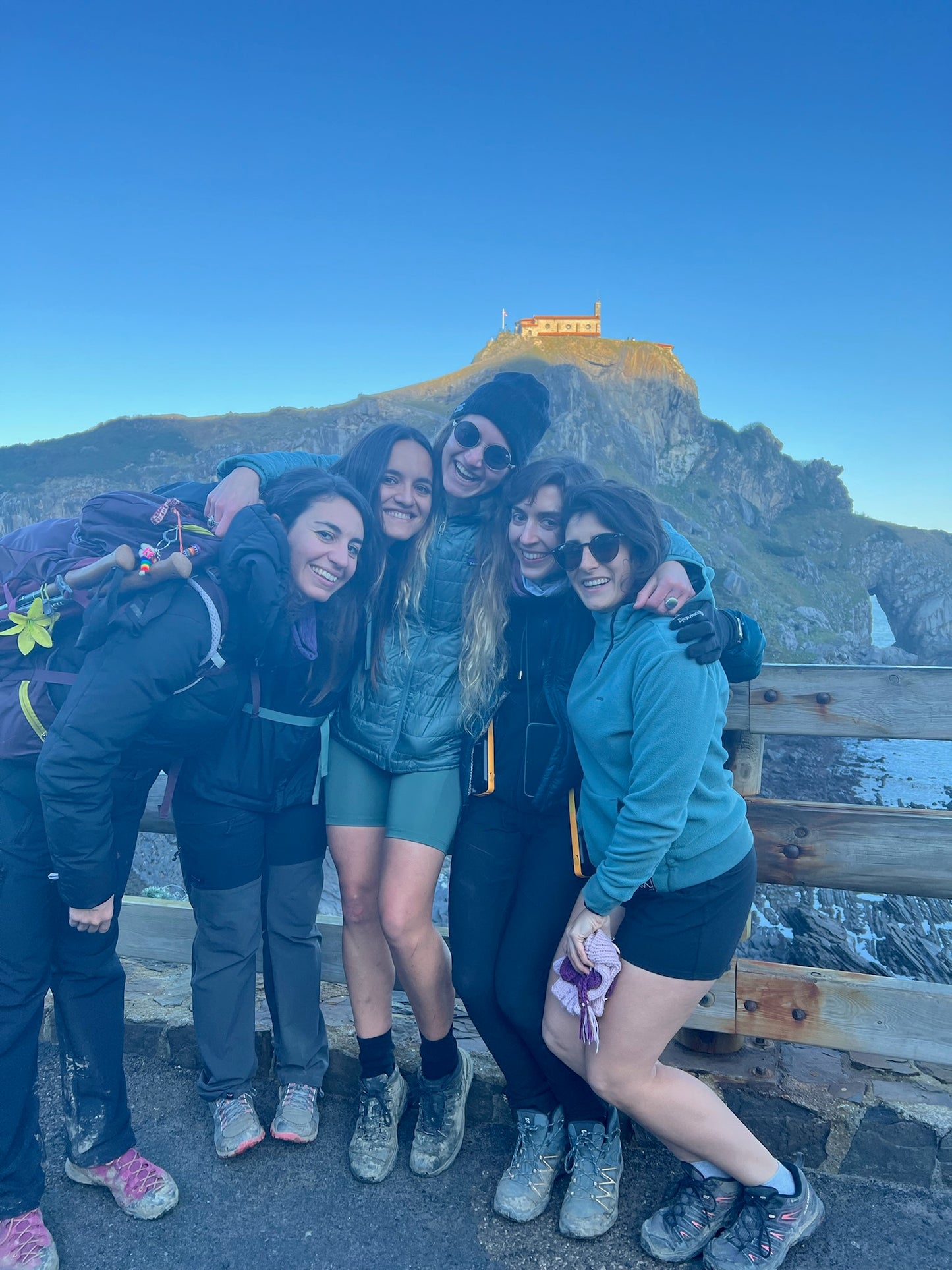 🚌 BIZKAIBUS 🐉 Legendario San Juan de Gaztelugatxe 💒 Fácil 12km 💪🏾 ➸ 🗓️ Sábado, 11.10.25