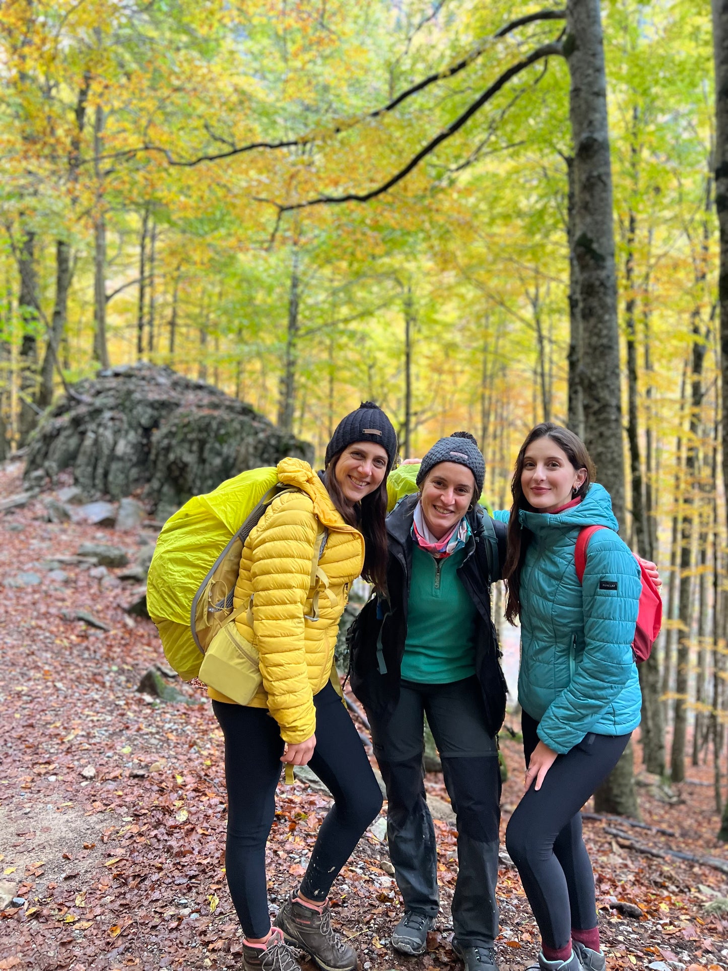 🔥2 plazas📍BCN 🎃 HALLOWEEKEND 🏔️ Ordesa, lago glaciar y tirolina 🚀 Intermedio 💪💰229€-249€ ➸ 🗓️ Sábado, 01.11.25 - Domingo, 02.11.25