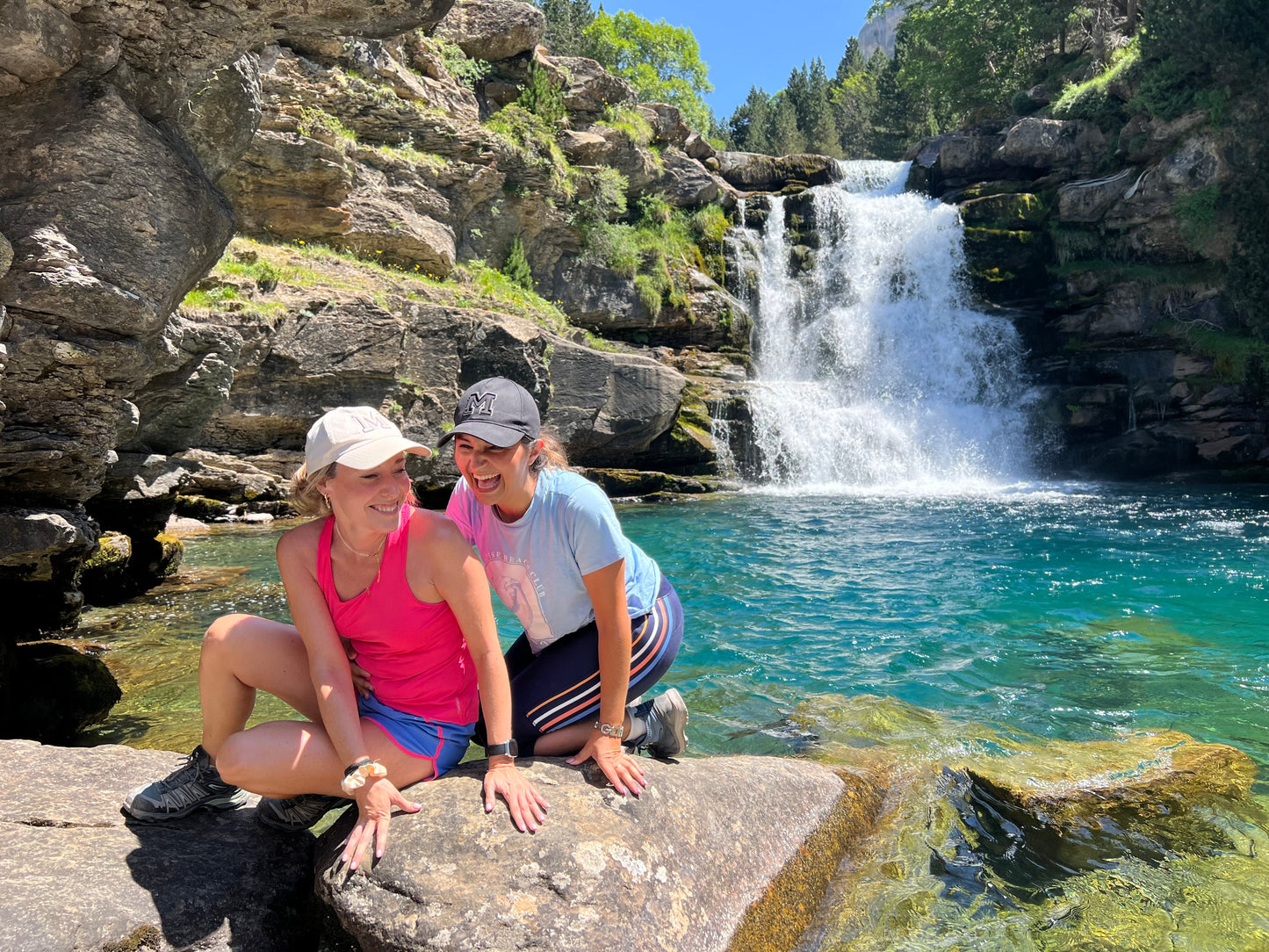 🔥2 plazas📍BCN 🎃 HALLOWEEKEND 🏔️ Ordesa, lago glaciar y tirolina 🚀 Intermedio 💪💰229€-249€ ➸ 🗓️ Sábado, 01.11.25 - Domingo, 02.11.25