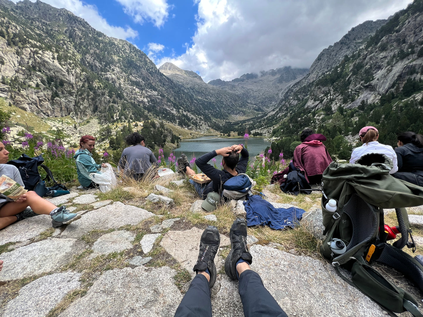 🔥2 plazas📍BCN 🎃 HALLOWEEKEND 🏔️ Ordesa, lago glaciar y tirolina 🚀 Intermedio 💪💰229€-249€ ➸ 🗓️ Sábado, 01.11.25 - Domingo, 02.11.25