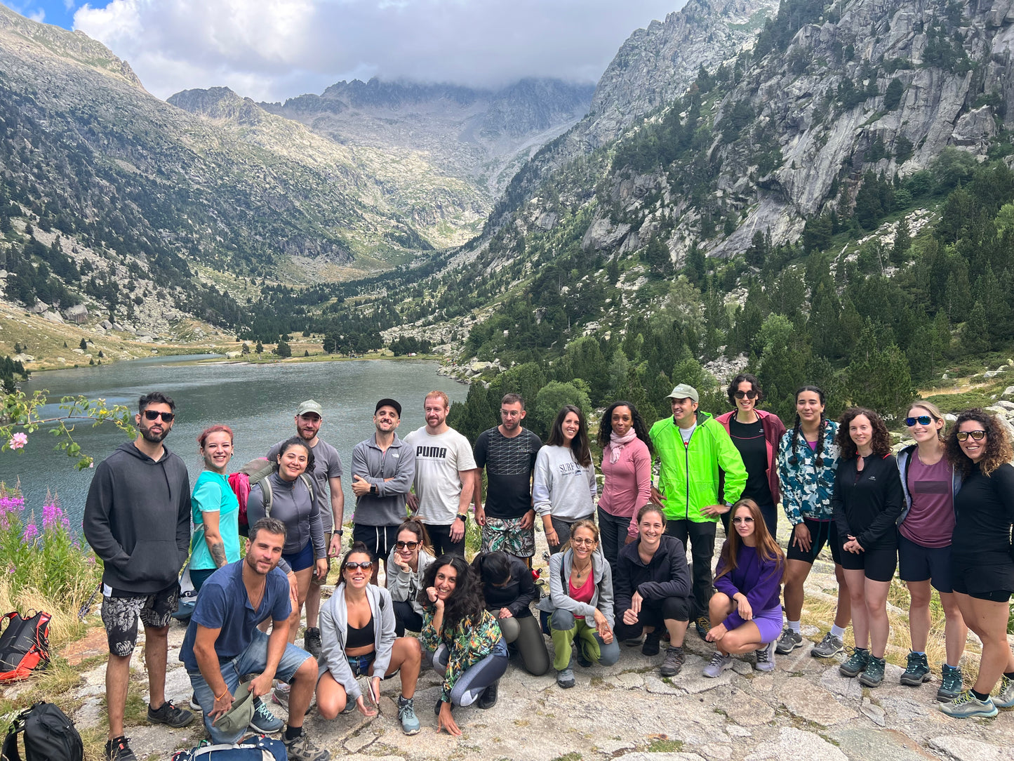 🔥2 plazas📍BCN 🎃 HALLOWEEKEND 🏔️ Ordesa, lago glaciar y tirolina 🚀 Intermedio 💪💰229€-249€ ➸ 🗓️ Sábado, 01.11.25 - Domingo, 02.11.25