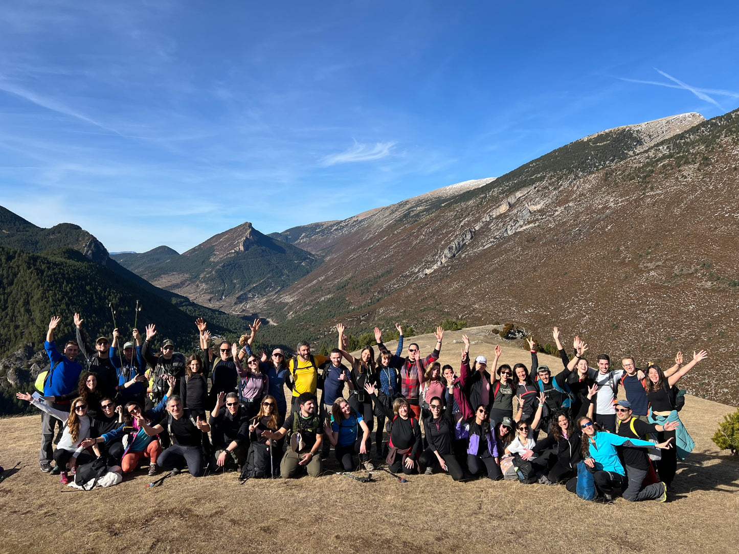 🔒COMPLETO 🚌 EN BUS 🤯 Magnífico Pedraforca 360º 🏔️ Intermedio-Avanzado 16km 💪 ➸ 📅 Sábado, 14.06.25