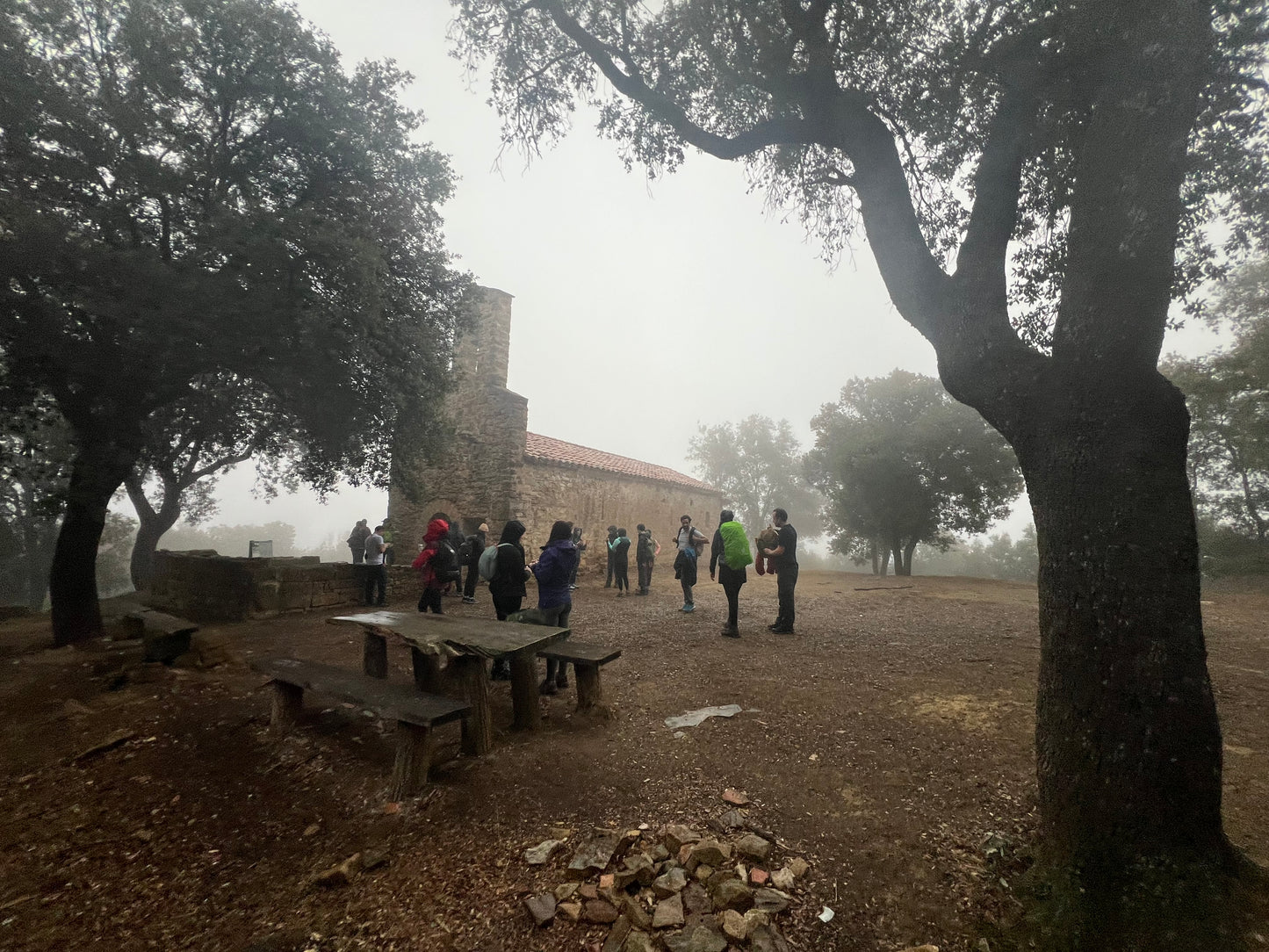 ⛰️ Espectacular Castellfollit & calçotada! 🧅🔥