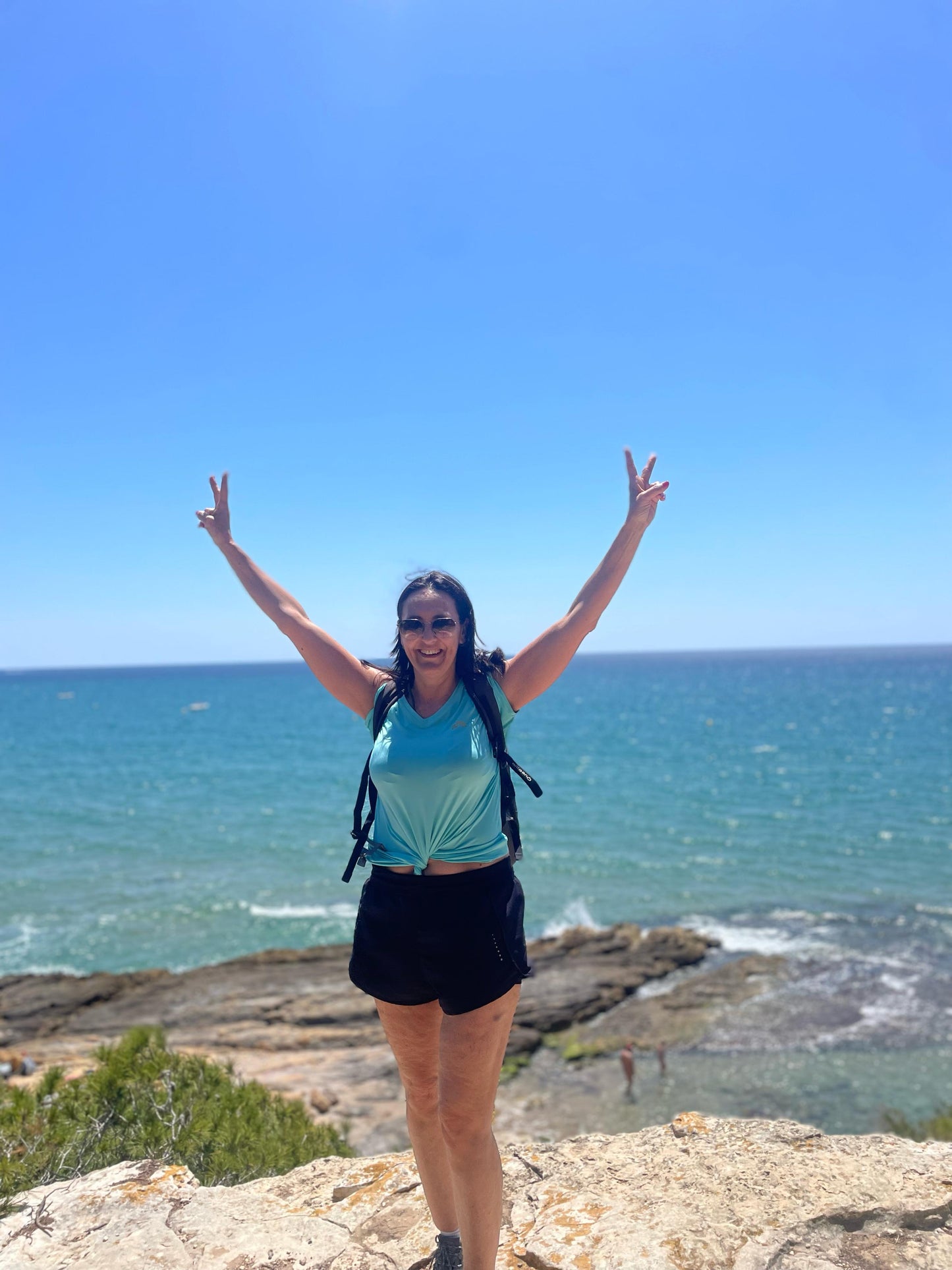 👣45-65 años 🚅EN TREN 🌞 Preciosa ruta costera Vilanova - Sitges 🌊 Fácil 9km 💪 ➸ 🗓️ Sábado, 21.06.25