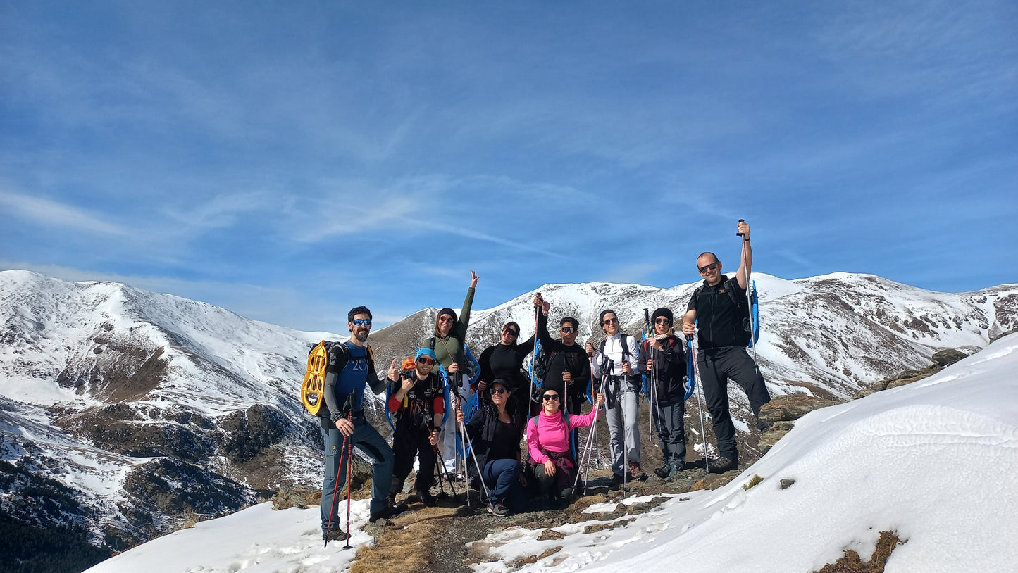 🚌 BUS PRIVADO ❄️ Día de Raquetas en Rasos de Peguera ⛷️ Intermedio 9km 💪 ➸ 🗓️ Sábado, 28.02.26