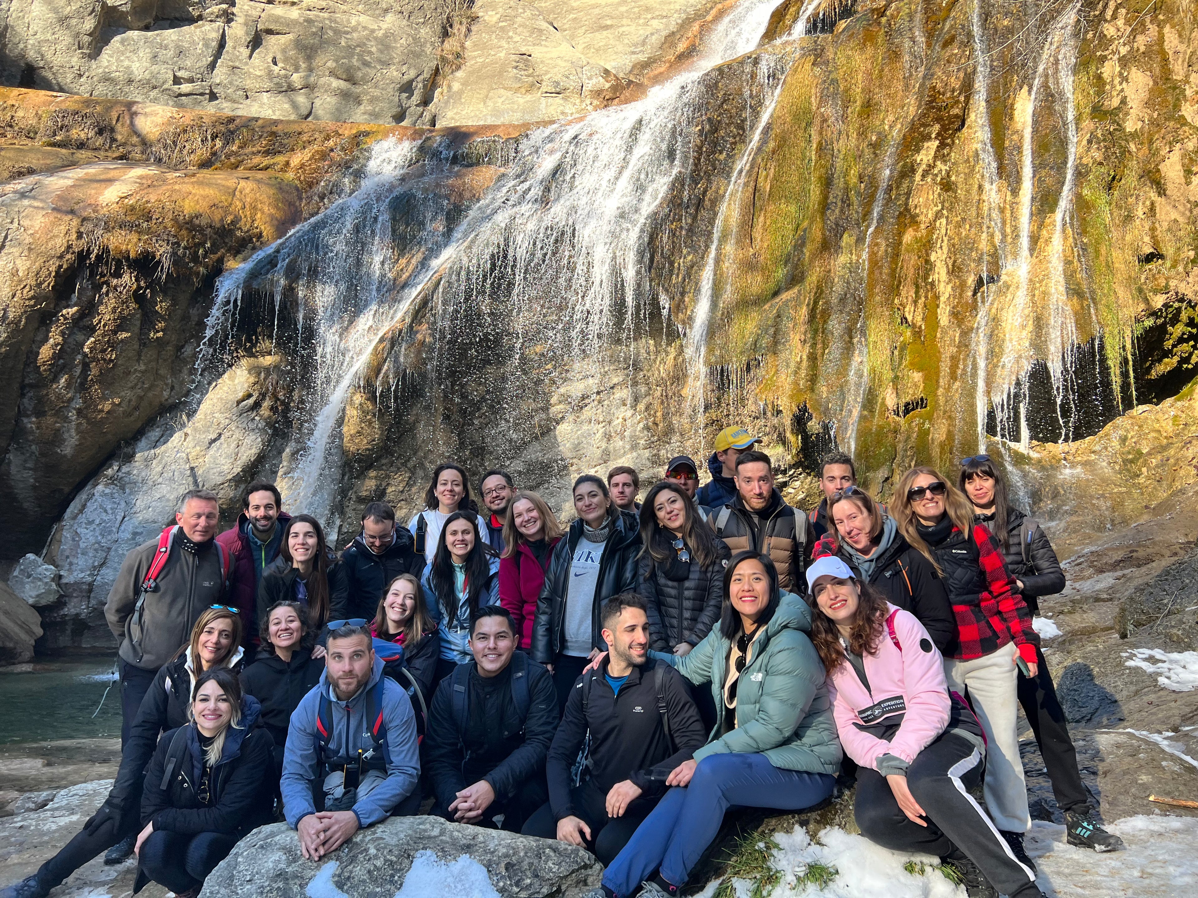 Espléndido Vidrà, Cascada Molí y vista Pirineos