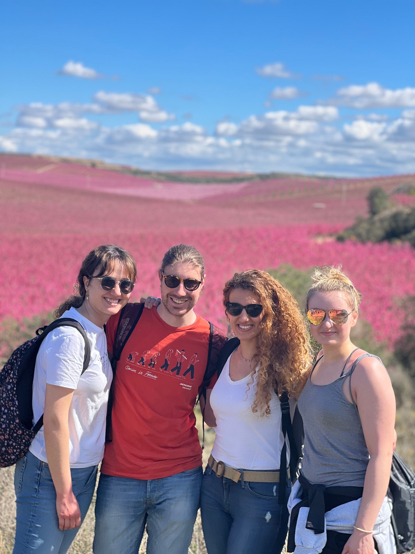 🔥4 plazas 🚌 BUS PRIVADO 🌺 Aitona: Viaje hacia un fugaz mar de flores 🌺 Fácil 15km 💪 ➸ 🗓️ Sábado, 07.03.26