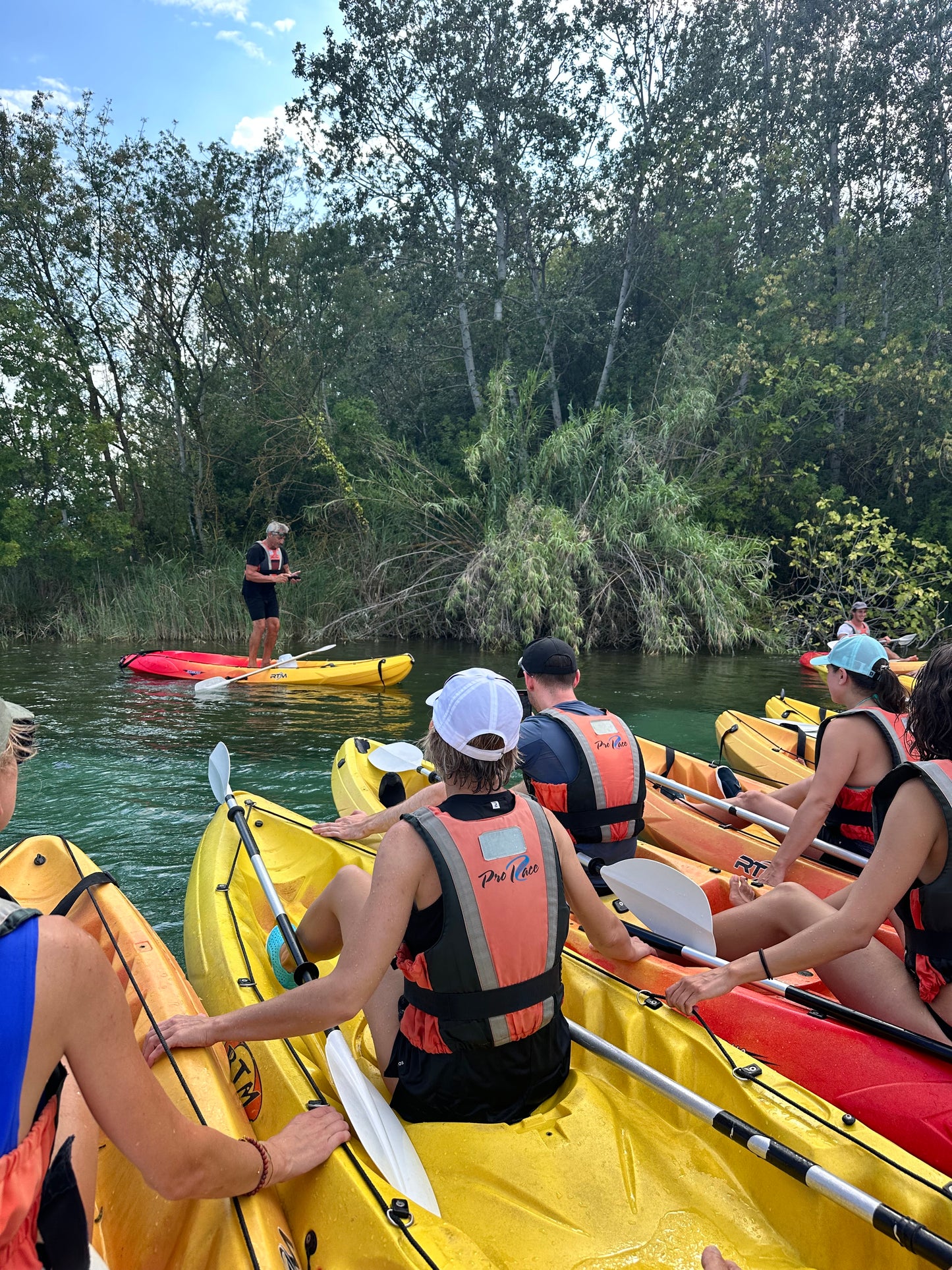 🔥1 plaza 🧚🏼‍♂️ El viaje inolvidable de Hikers: Congost, Kayak, Siurana y Perseidas ✨ Intermedio 💪🏼 ➸ 🗓️ Viernes, 15.08.25 - Domingo, 17.08.25 💰349€ - 399€