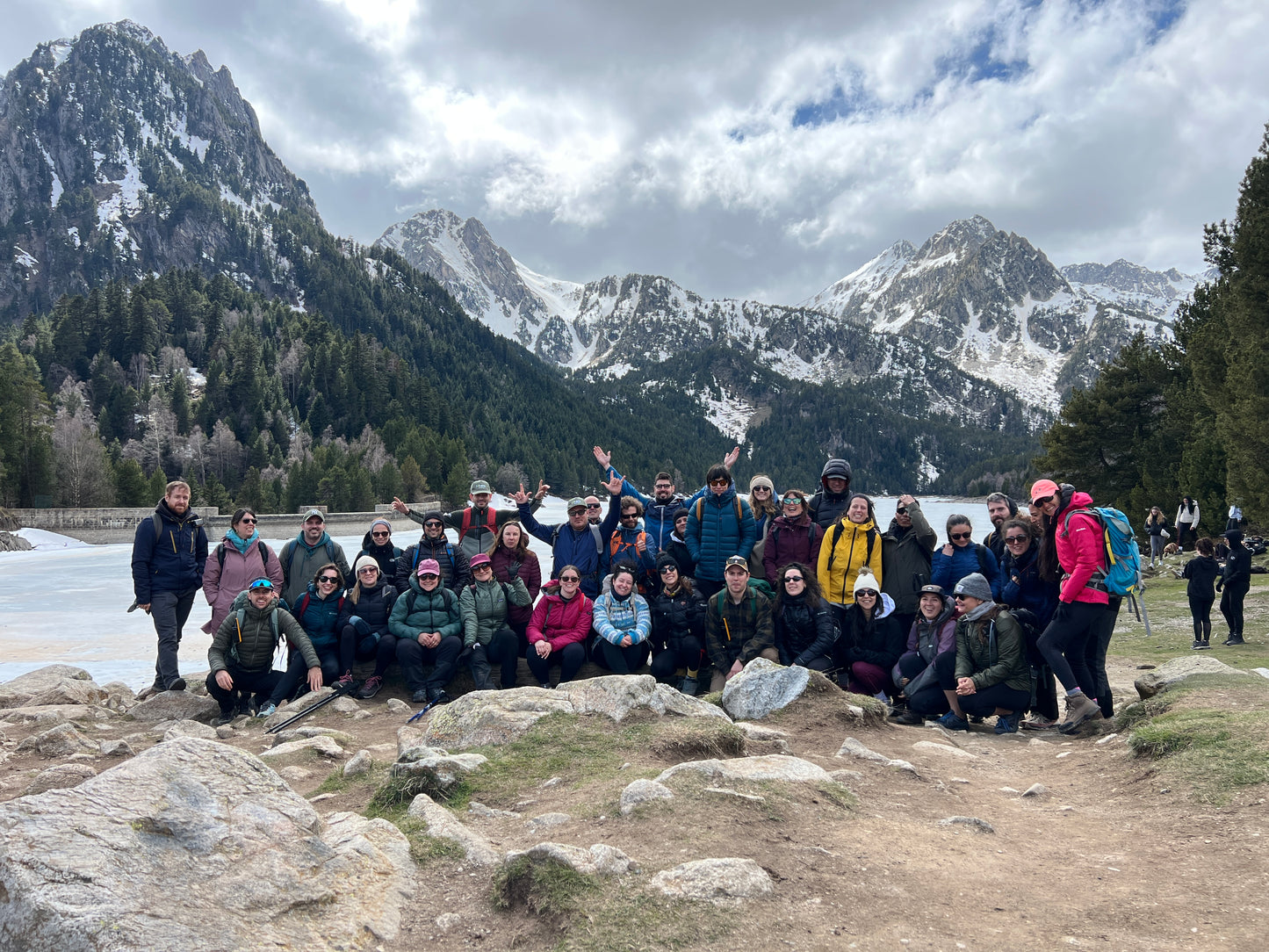 🔥4 plazas 🎉 SEMANA SANTA 🧙🏼‍♂️ Los 3 dioses: Congost de Montrebei, Vall de Arán y Estany Sant Maurici 🐉 Intermedio 💪🏾 ➸ 🗓️ Viernes, 03.04.26 - Lunes, 06.04.26 💰 379€-399€