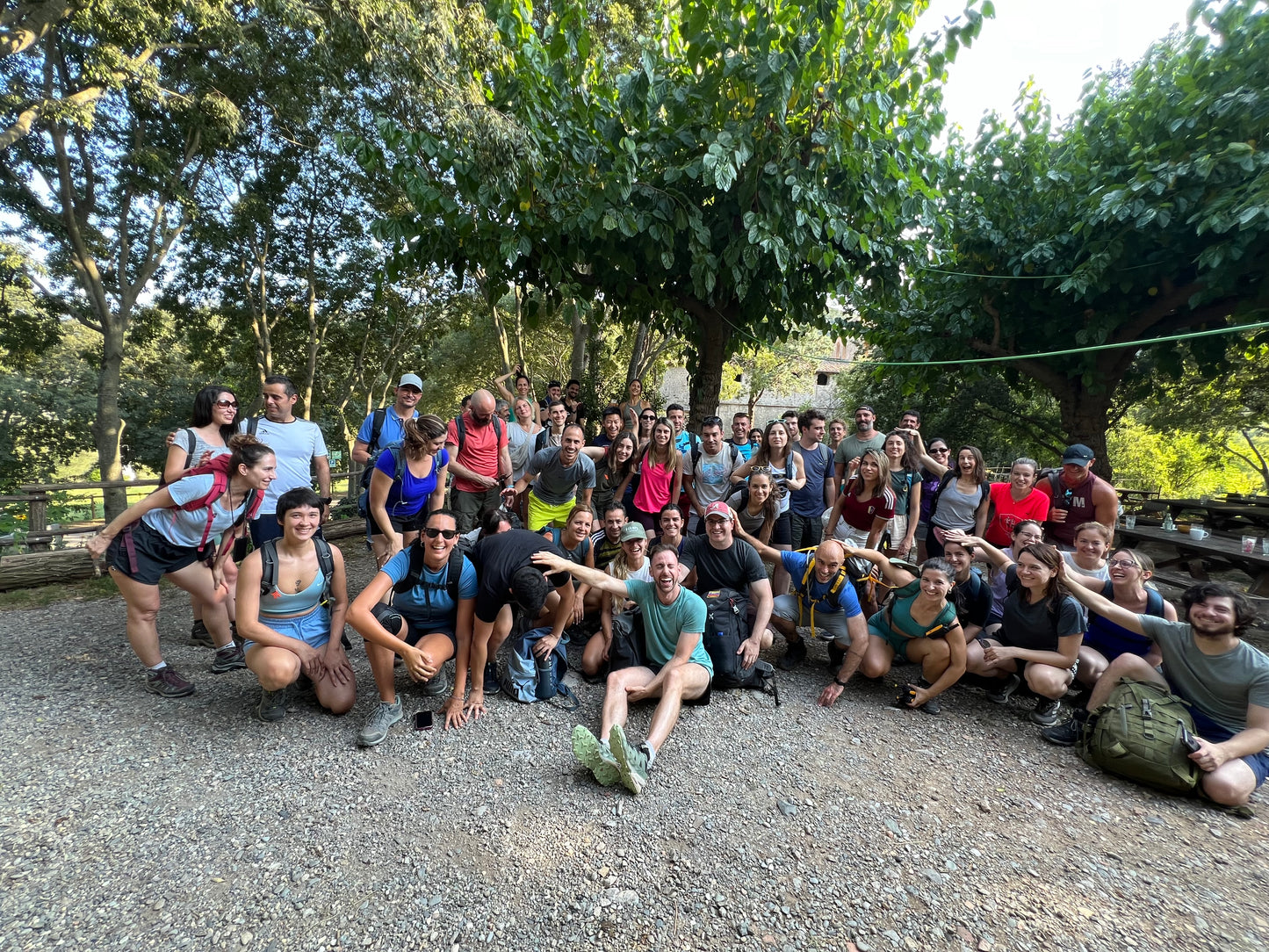 🚌 EN BUS 💎 Siurana, la joya de Tarragona, y gorgs espléndidos de Prades 🌊 Intermedio 16km 💪 ➸ 🗓️ Sábado, 28.06.25