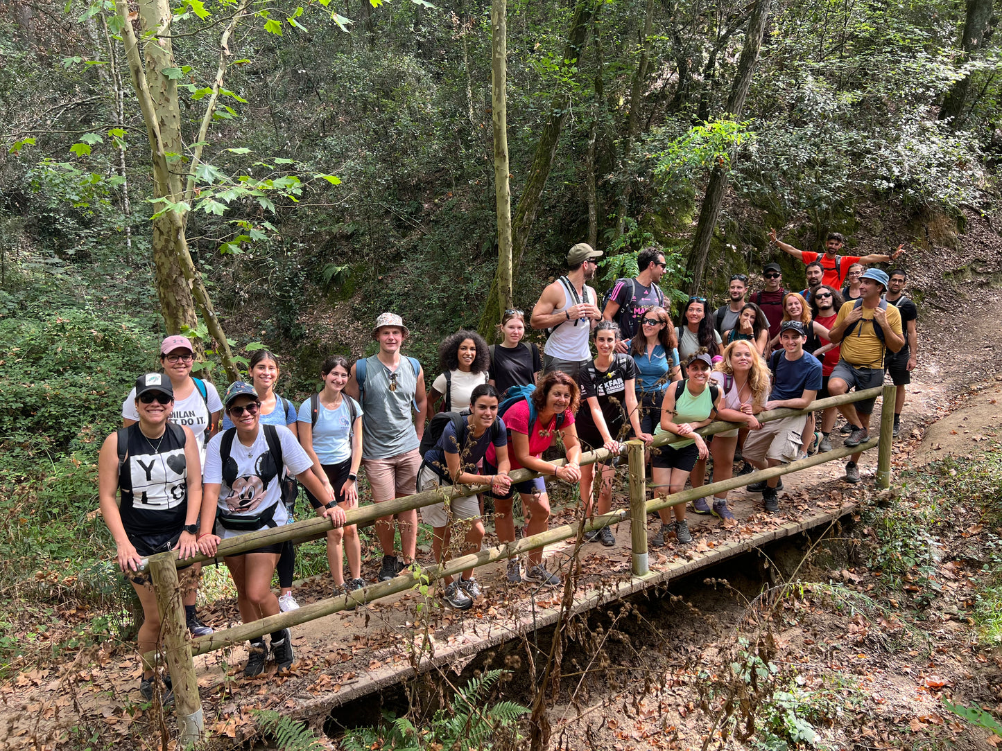 🔥8 plazas🚅 EN TREN 🙋🏼‍♀️ Preciosa ruta Gualba 🌳 Parque Natural Montseny 😍 Fácil-intermedio 14km 💪 ➸ 🗓️ Sábado, 20.09.25