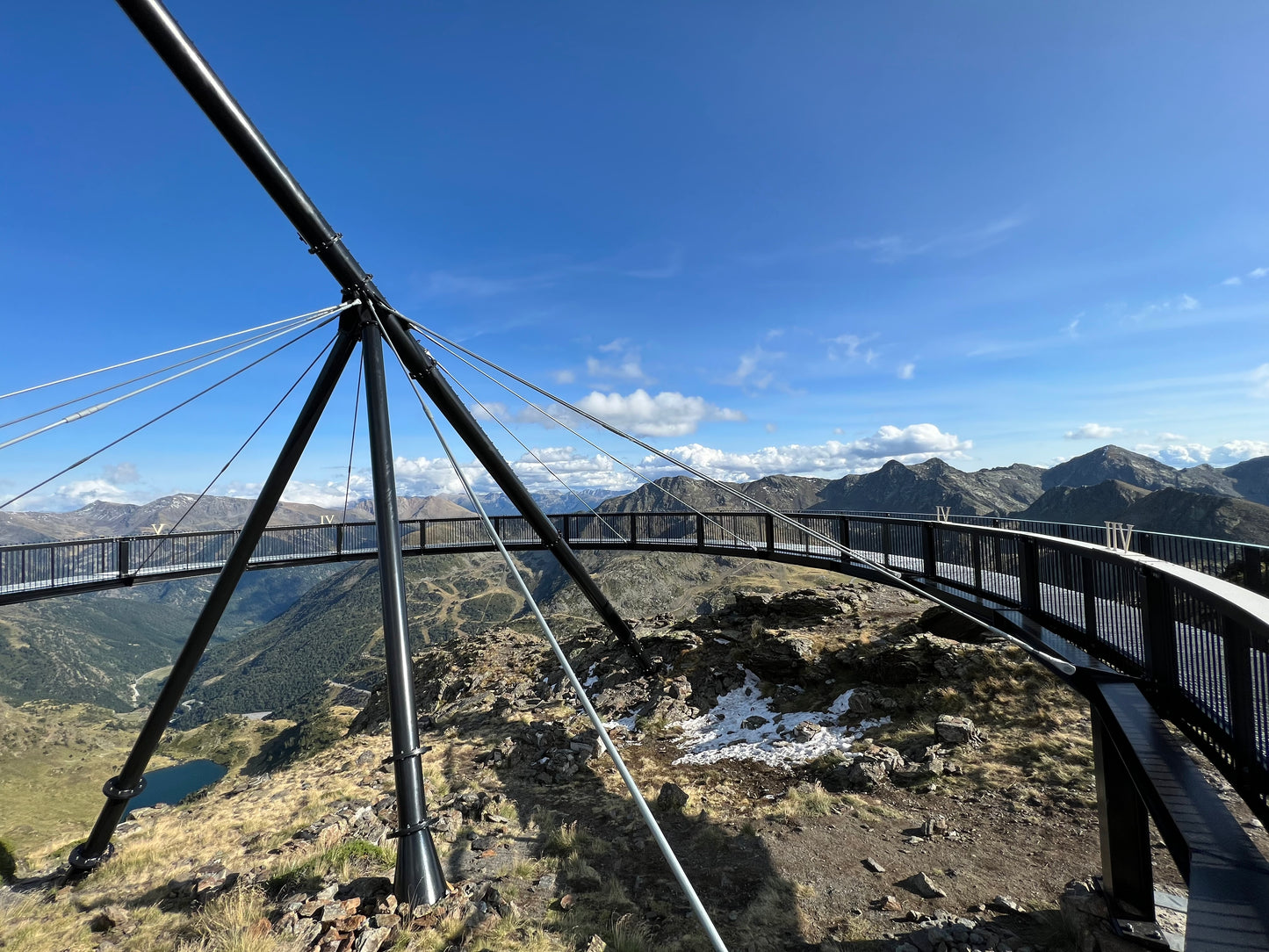 🚌 EN BUS🛡️Los Hikers conquistan Andorra - Lagos de Tristaina, Puente Tibetano y Mirador del Quer 😍 Avanzado 10km 💪 ➸ 🗓️ Sábado, 05.07.25