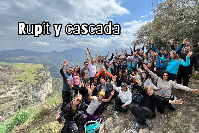 Rupit medieval e increíble cascada de 100 metros